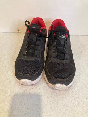 NIKE AIR MAX SEQUENT MENS SIZE 9